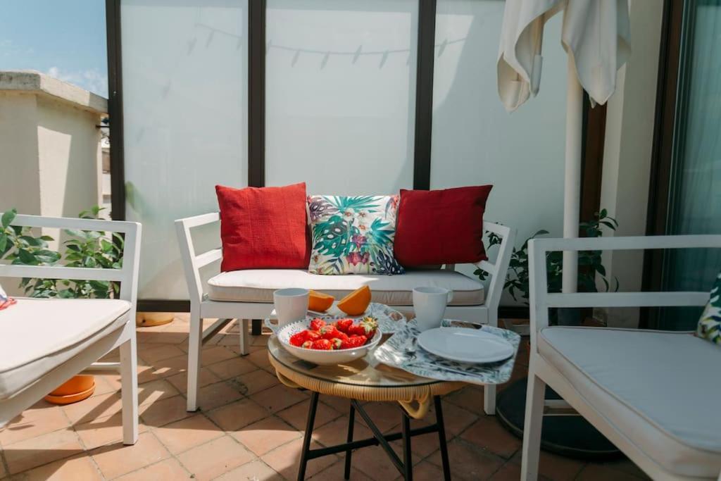 Apartmán O&L Lumbreras: Bright Duplex With Private Terrace Sevilla Exteriér fotografie